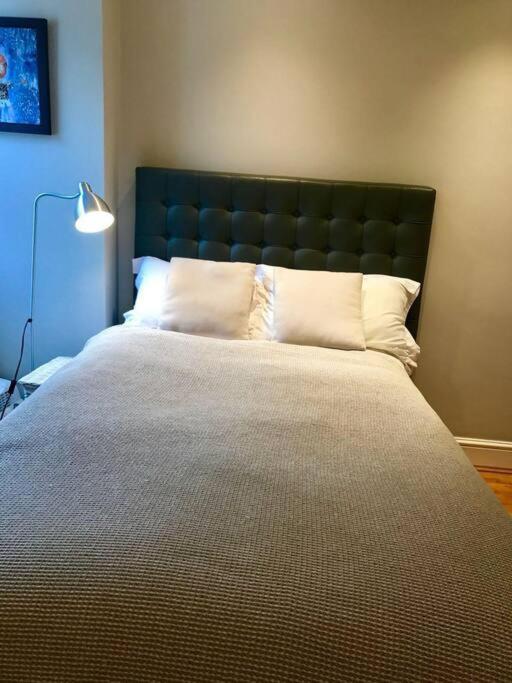Stunning 2 Bed/2Bath Flat In Heart Of Kensington Appartement Londen Buitenkant foto